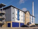 Huddersfield - Exterior