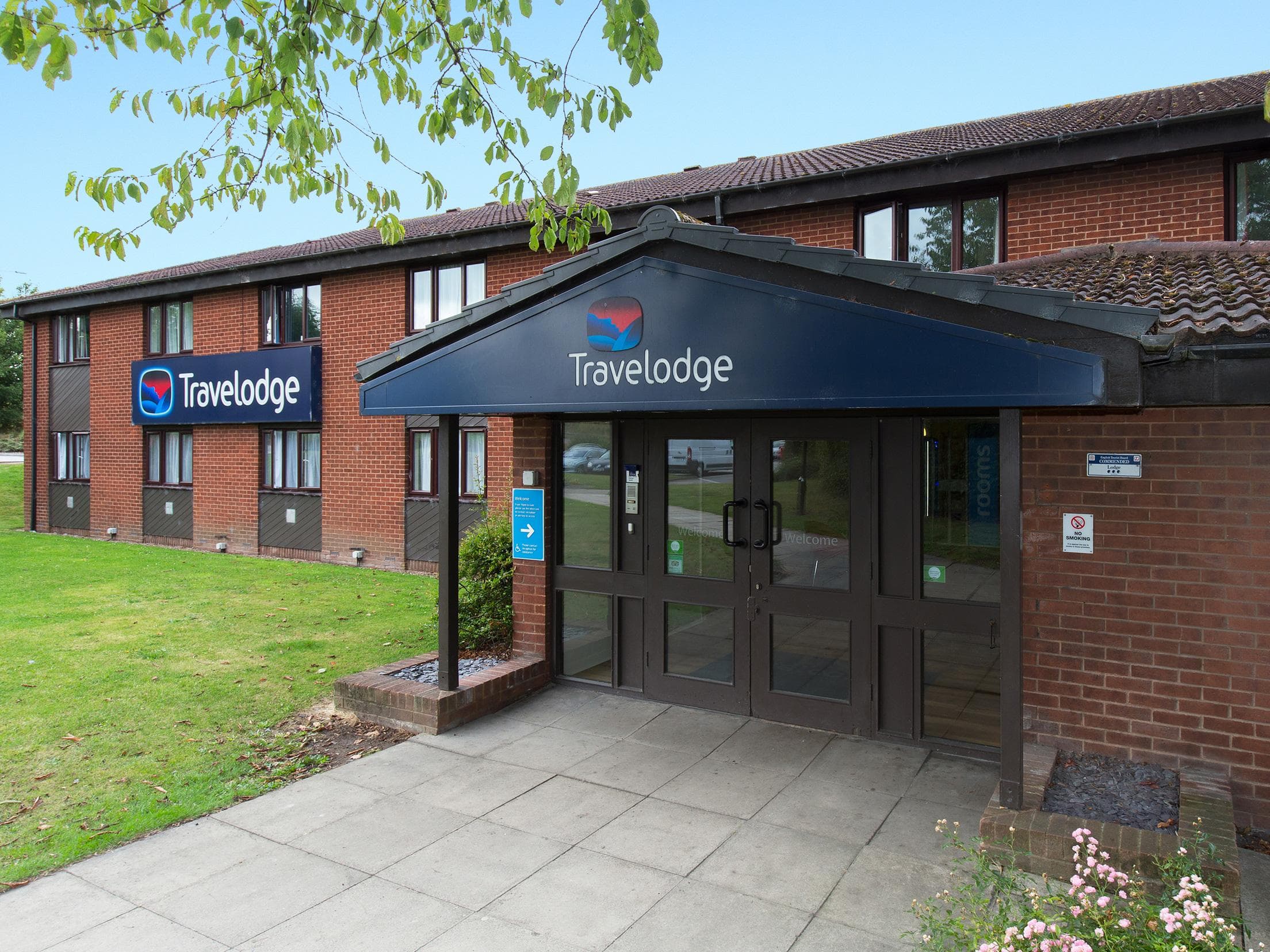Retford Markham Moor - Exterior
