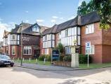 Walton On Thames - Exterior