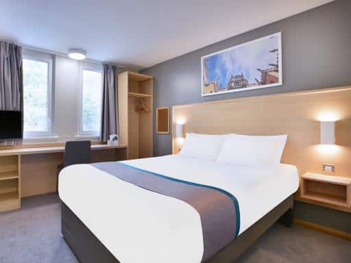 Travelodge Edinburgh Central