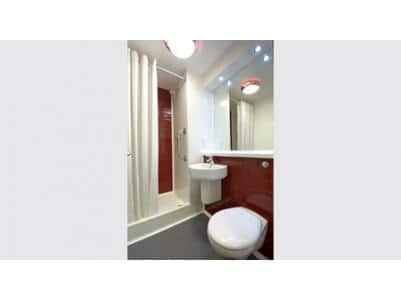 Lytham St Annes - Double bathroom