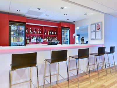 London Brent Cross hotel bar cafe