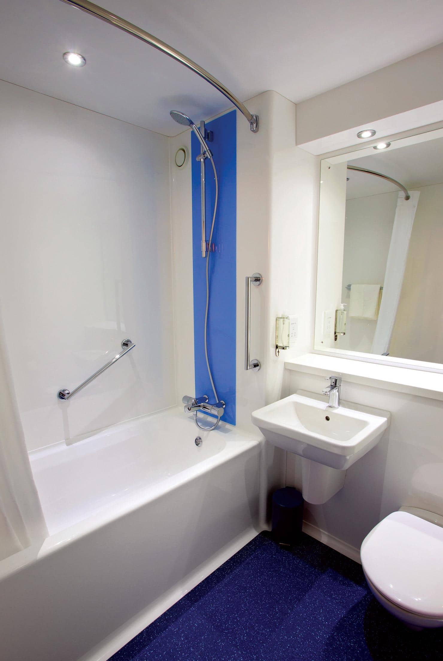 Travelodge London Kings Cross Royal Scot Hotel London