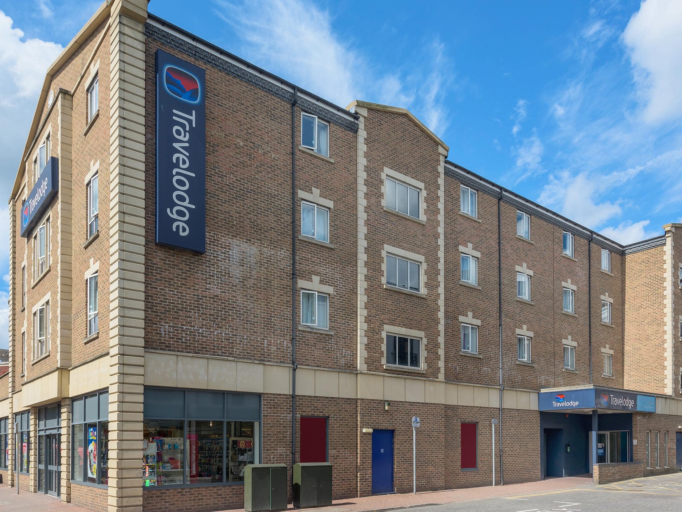 cheap travel lodge in london