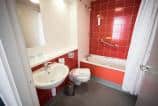Limerick Castletroy - Bathroom