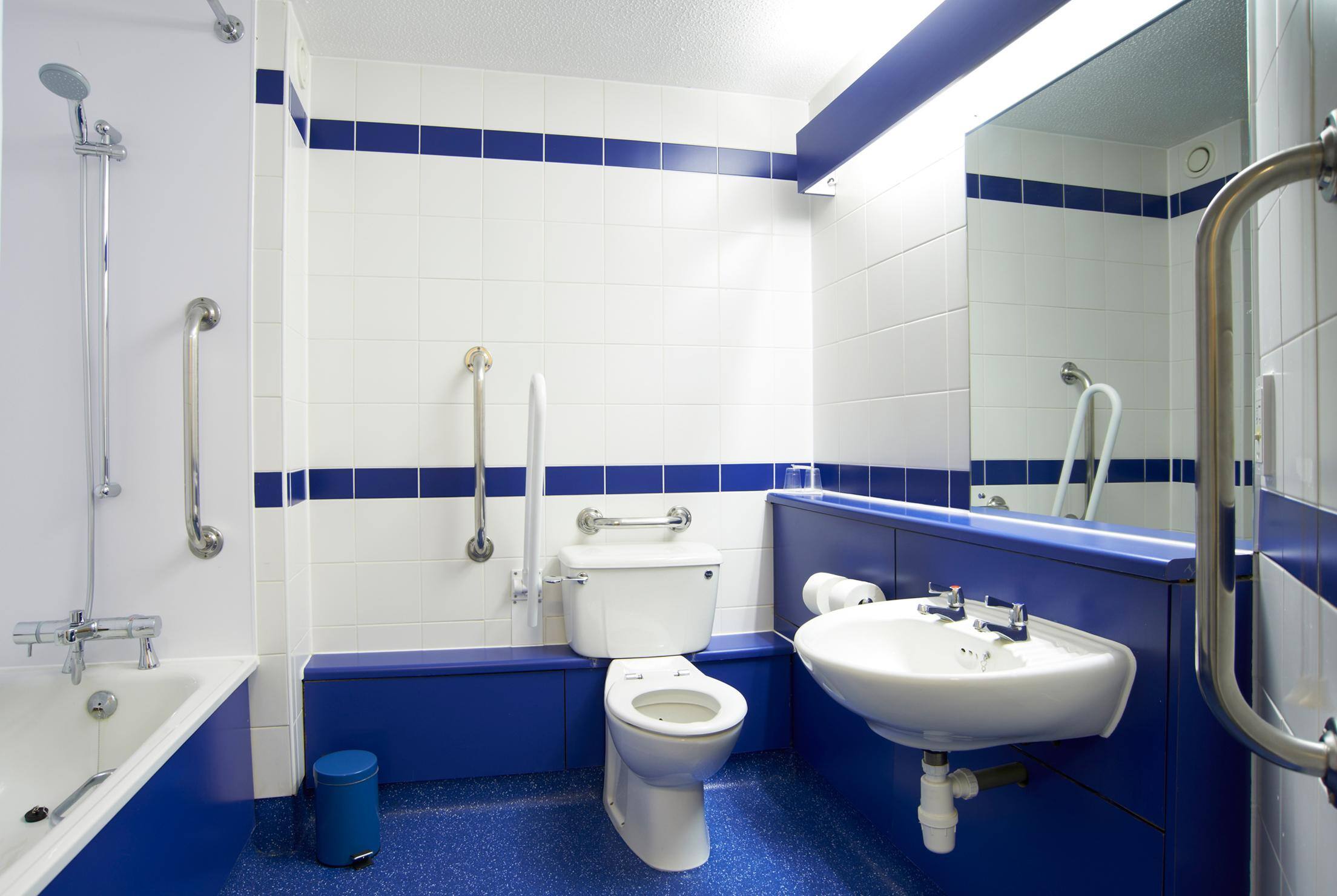 Travelodge Cardiff Central hotel Cardiff Central hotels